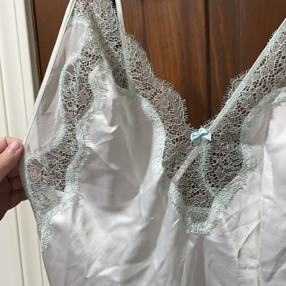 Victoria’s Secret Babydoll White Green lace lg NWT - Picture 2 of 5